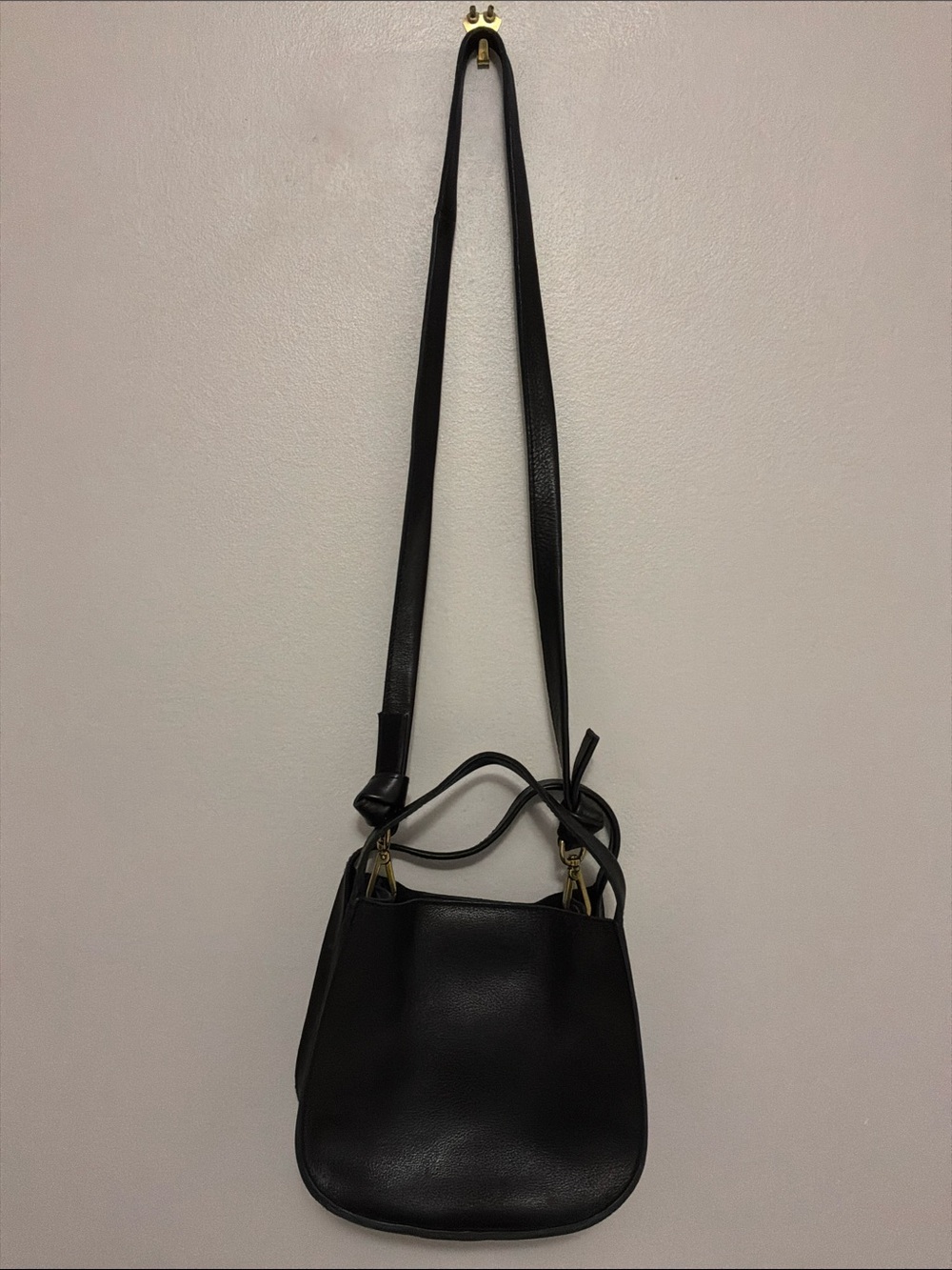 Madewell The Sydney Leather Shoulder Bag - Picture 8 of 8